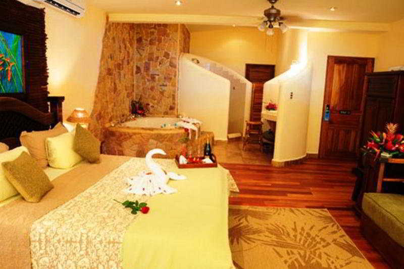 Issimo Suites Boutique Hotel & Spa - Adults Only 마누엘안토니오 외부 사진