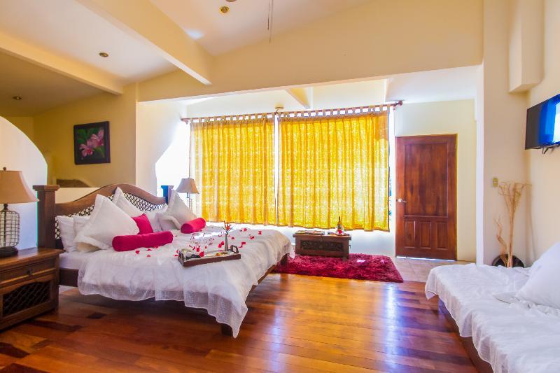 Issimo Suites Boutique Hotel & Spa - Adults Only 마누엘안토니오 외부 사진