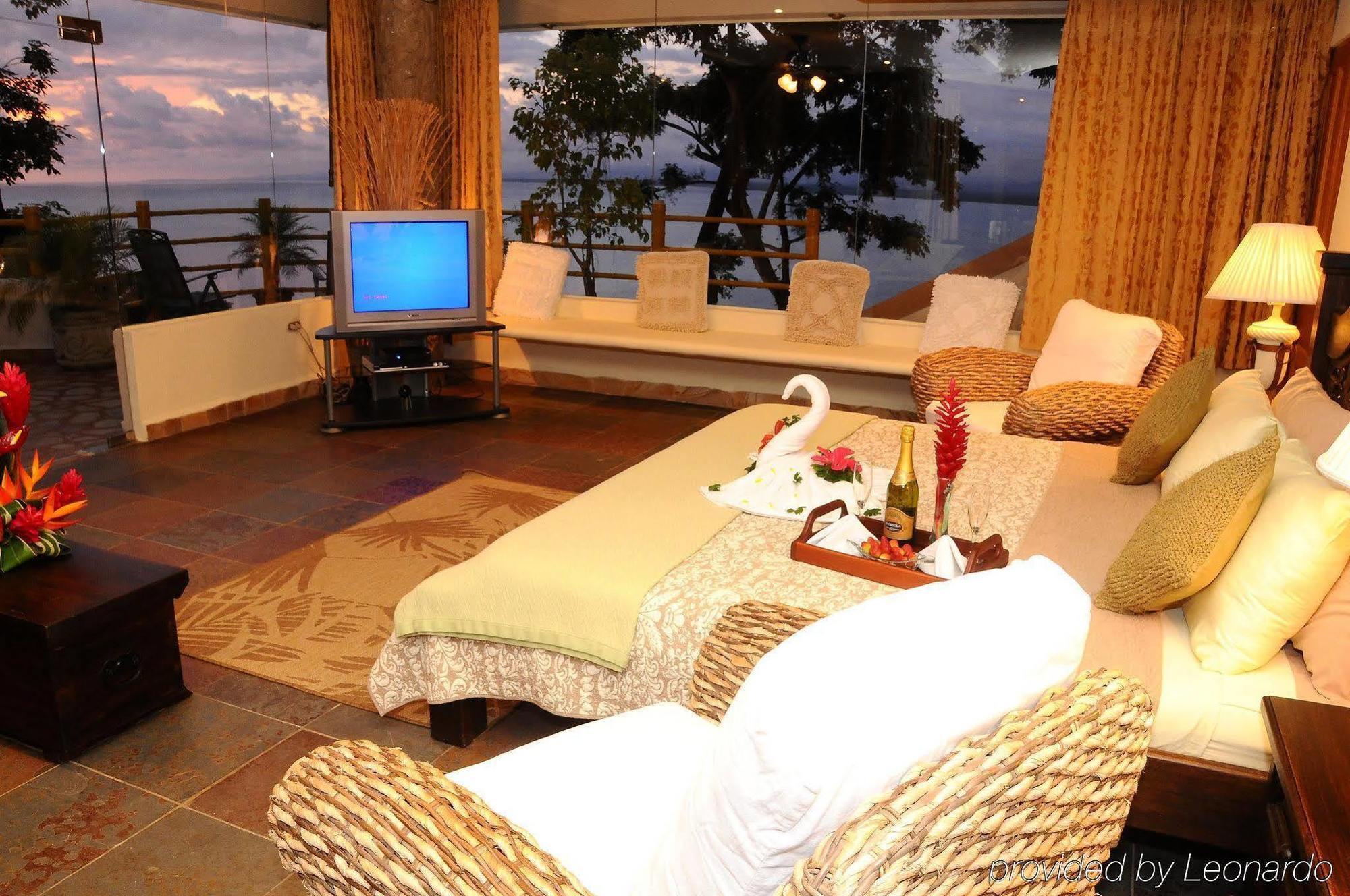 Issimo Suites Boutique Hotel & Spa - Adults Only 마누엘안토니오 외부 사진